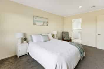 61 Hodgkins Street, Pukehangi