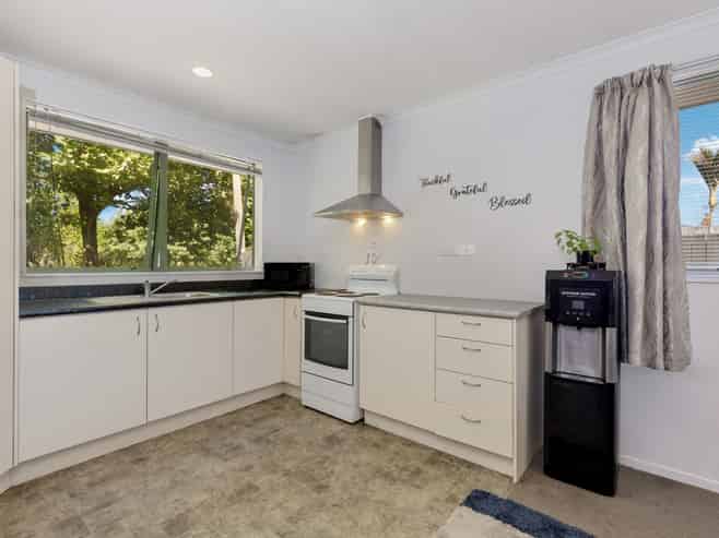 765 Swanson Road, Swanson