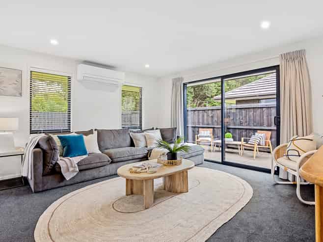 61 Henshaw Street, Woodend