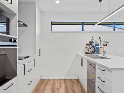 61 Henshaw Street, Woodend