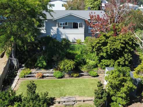 117 Edward Street, Thames