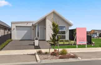 4 Adzebill Court, Rototuna