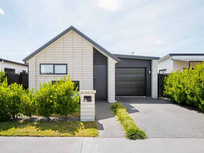 10 Gosset Avenue, Chartwell