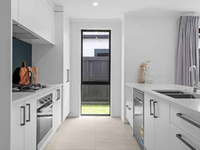 10 Gosset Avenue, Chartwell