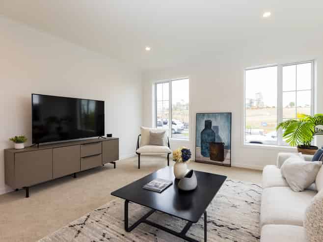 369 Te Taruna Drive, Milldale