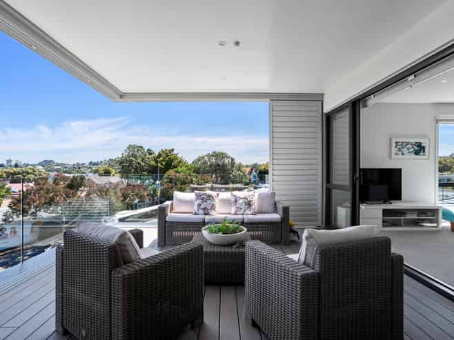 402/2A Raurenga Avenue, Royal Oak