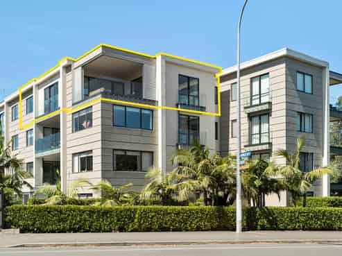 402/2A Raurenga Avenue, Royal Oak