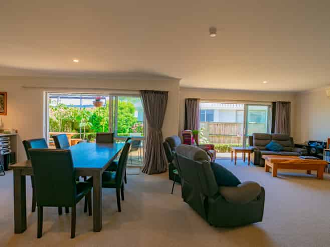 37 Mary Ellen Place, Coromandel