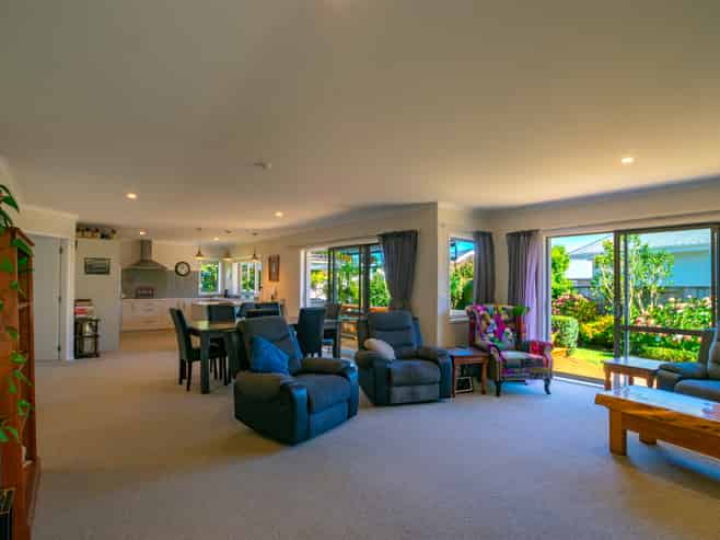 37 Mary Ellen Place, Coromandel