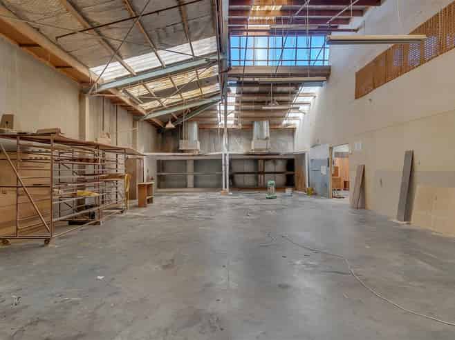 CBD Fringe Industrial with Large Power