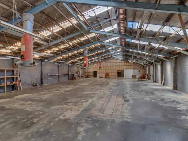 CBD Fringe Industrial with Large Power