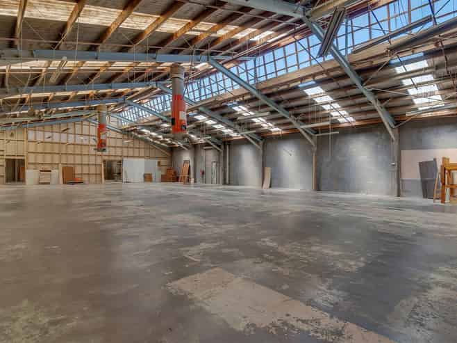 CBD Fringe Industrial with Large Power