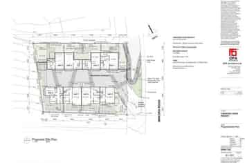 8 Makora Road, Massey