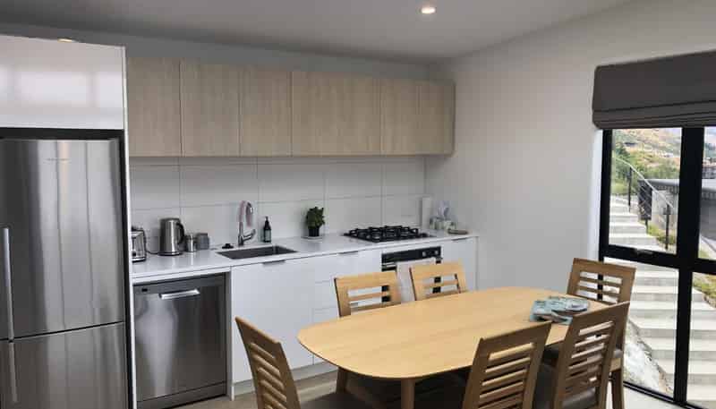 8 Highlands Close, Frankton