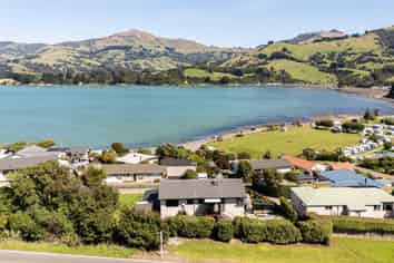 3 Silverbirch Lane, Duvauchelle