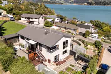 3 Silverbirch Lane, Duvauchelle