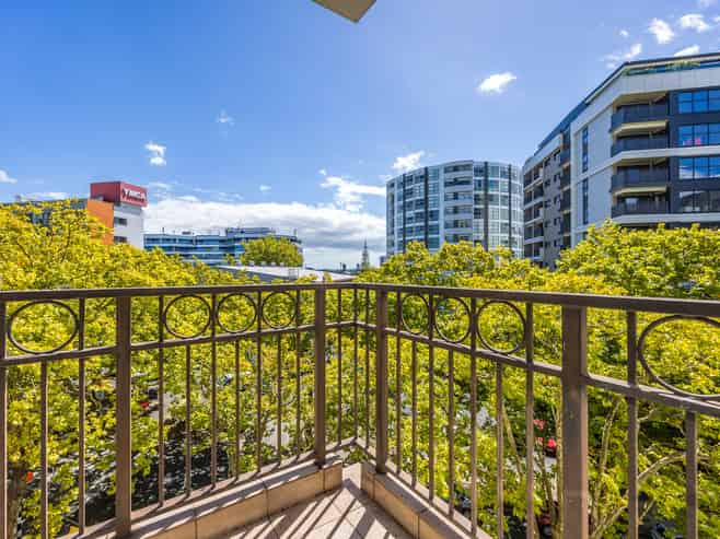 4C/100 Greys Avenue, Auckland Central