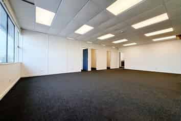 Refurbished Manukau Office | 154 m2