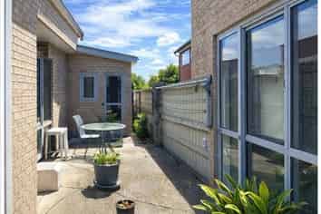 380 Selwyn Street, Addington