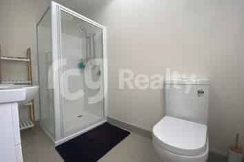 IMMACULATE LIVE/WORK UNIT IN THE WEST - SOLE AGENT