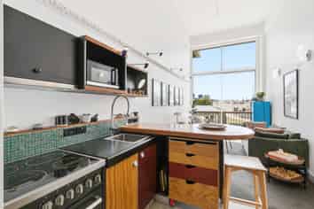 1N/51 Webb Street, Mount Cook