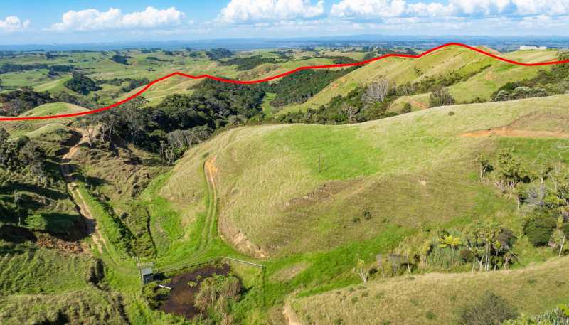 1672 Awhitu Road, Waiuku