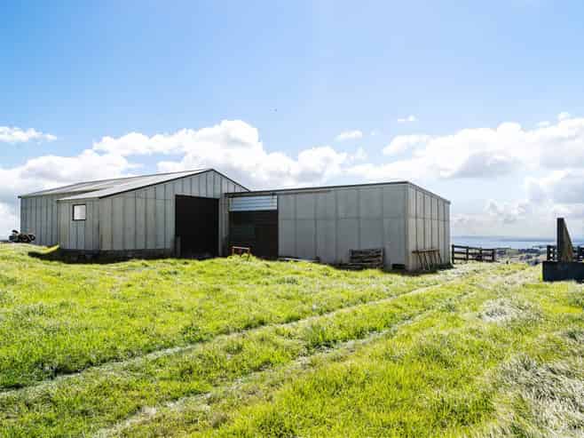 1672 Awhitu Road, Waiuku
