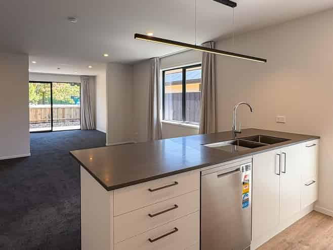 8 Corry Lane, Rolleston