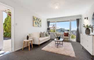 6/164 Blockhouse Bay Road, Avondale