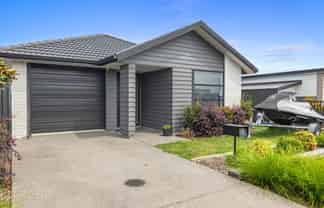 8 Ash Lane, Omokoroa