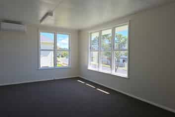 42 Warspite Avenue, Cannons Creek