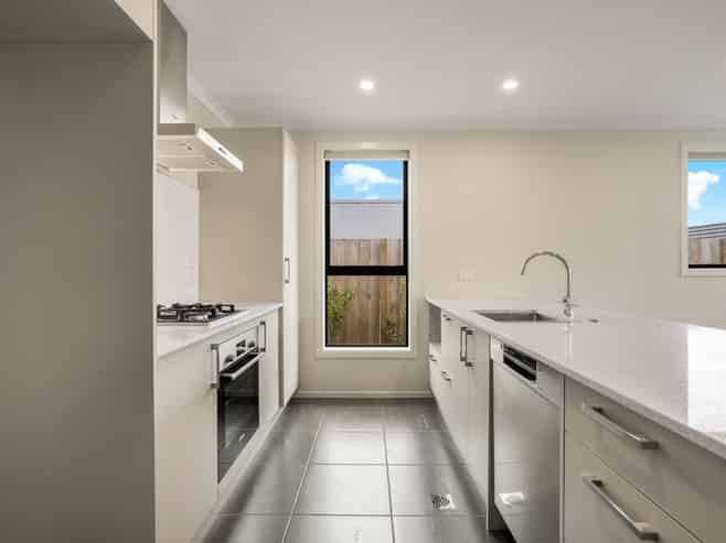 36 Waruhia Cres, Rototuna North