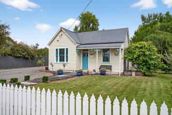 20 Malcolm Street, Martinborough