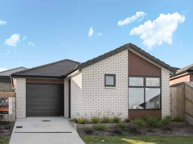 23 Scenic Rise, Rototuna North
