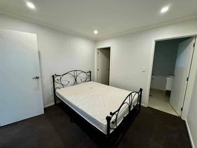 83e Norrie Street, Bader