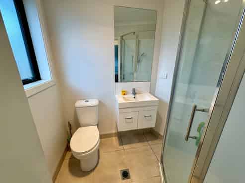 83e Norrie Street, Bader