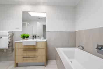 60 Korere Terrace, Stonefields