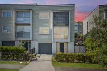 60 Korere Terrace, Stonefields