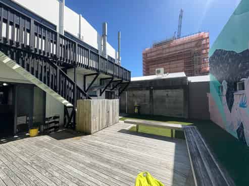 Devonport Road Hospo with Rare Sunny Courtyard