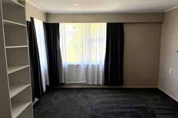 8 Rutland Street, Levin