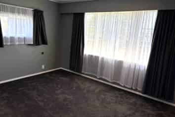 8 Rutland Street, Levin