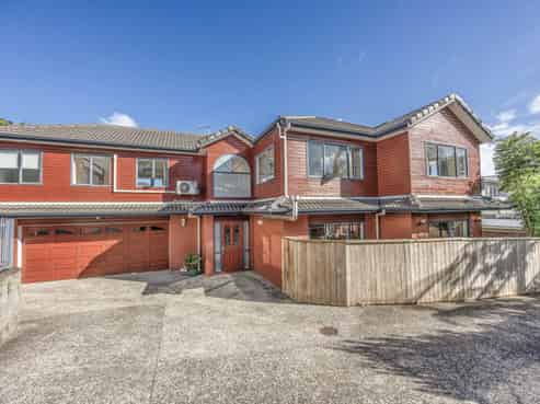 2D Korau Road, Greenlane