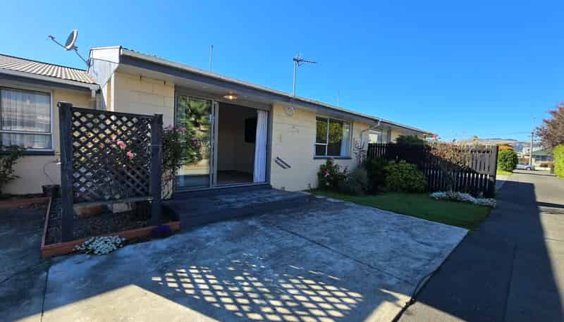 4/465 Gloucester Street, Linwood