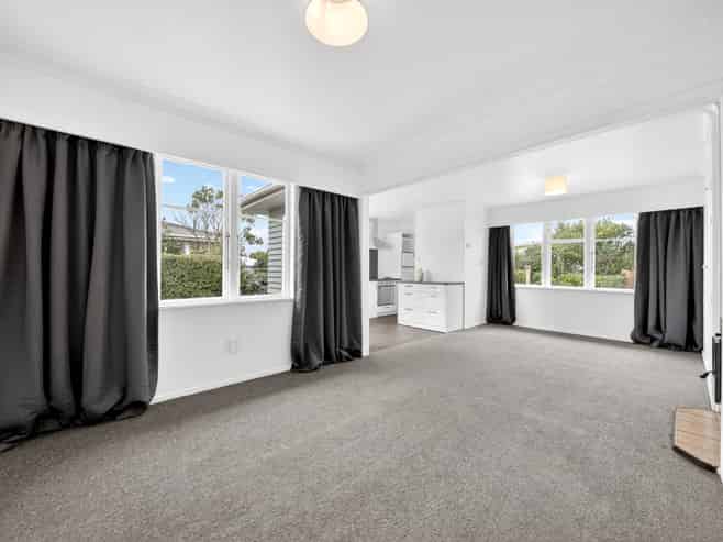 25 Rugby Street, Masterton