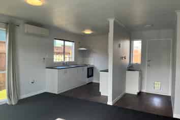 33 Balmoral Street , Levin