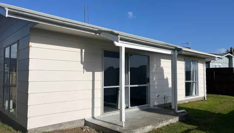 33 Balmoral Street , Levin