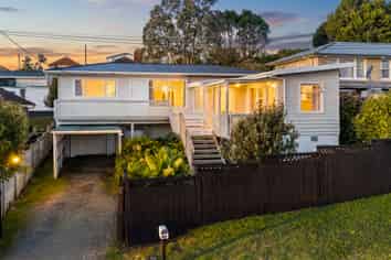 40 Puriri Street, Helensville