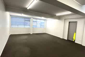 First floor office – Kapiti Business Centre
