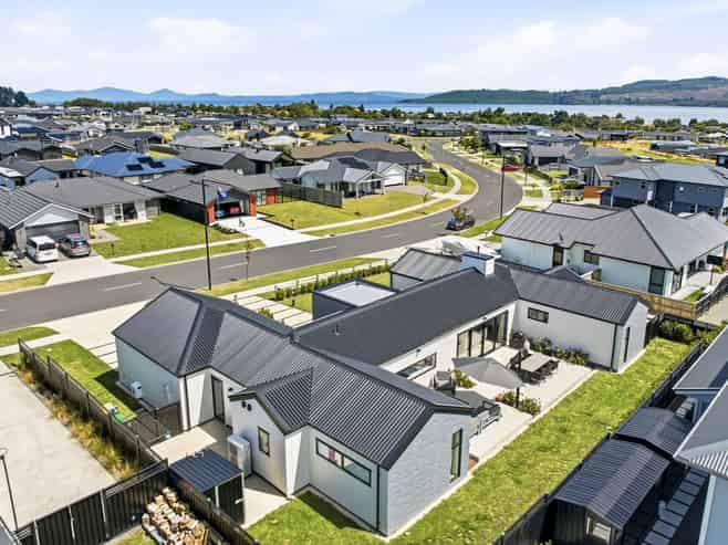 31 Raupo Crescent, Wharewaka