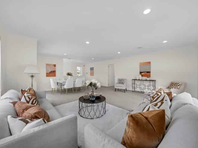 8 Sherwood Grove, Browns Bay